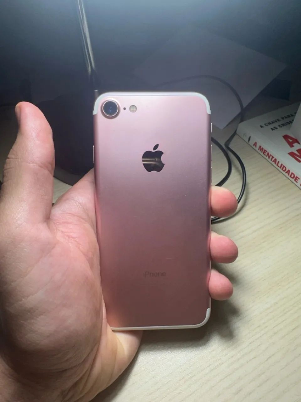 IPHONE 7 rose gold. - Foto 2