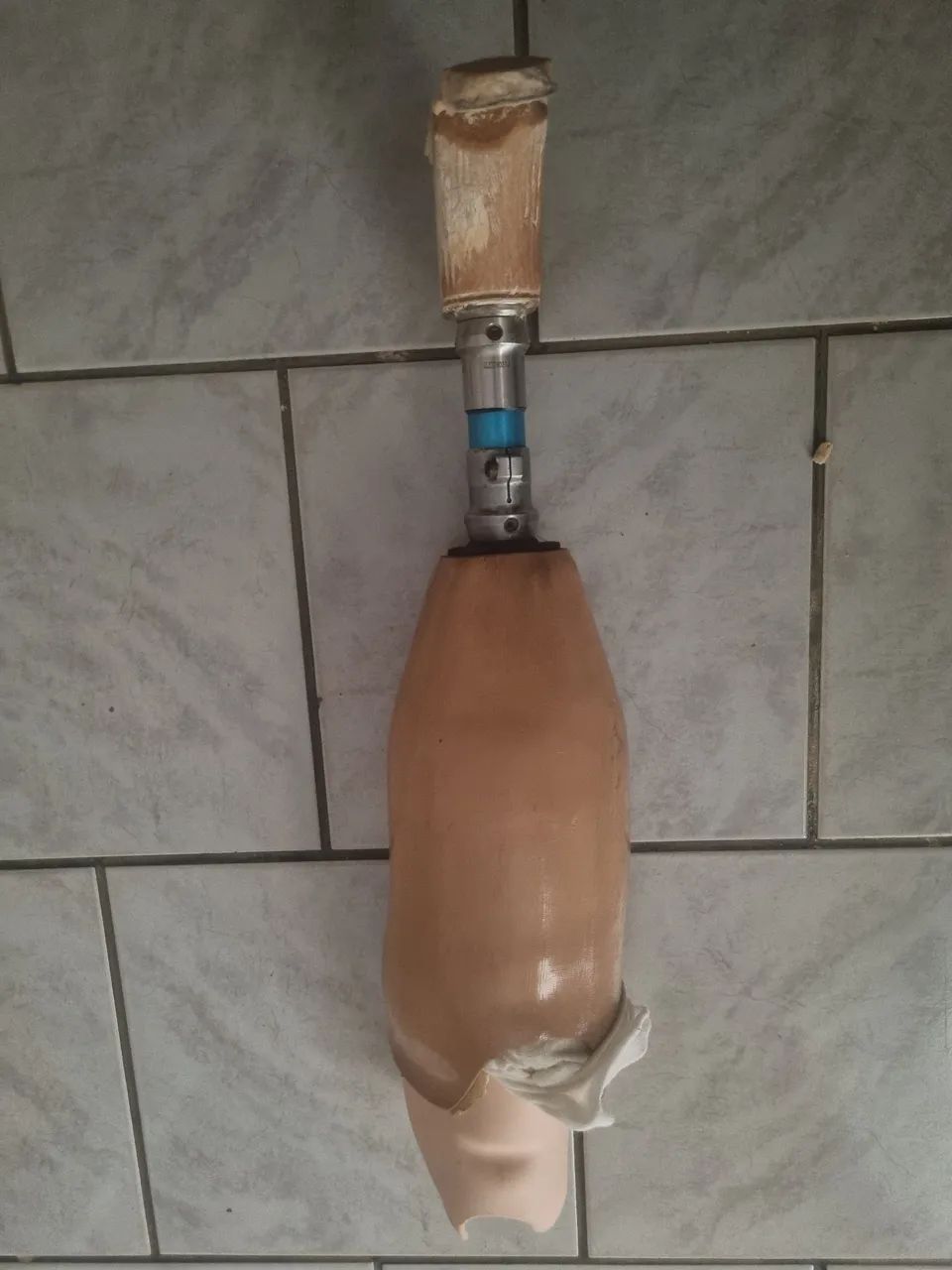 Prótese de perna - Foto 5