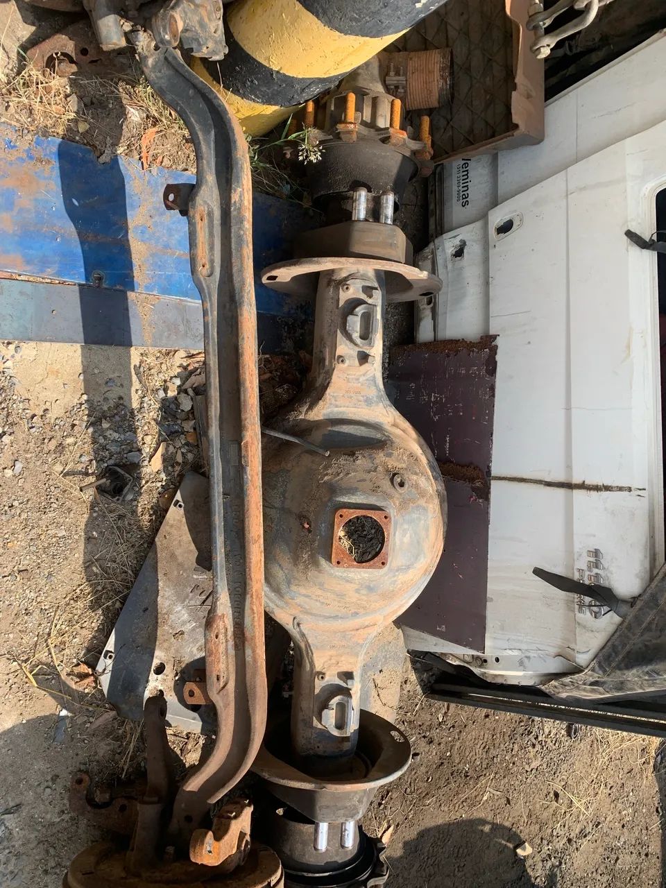 Eixos Cardans - Peças para caminhões - Célvia, Vespasiano 1463529235 | OLX