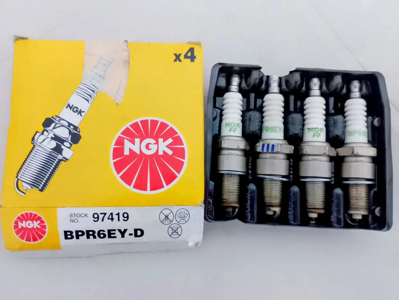 Velas NGK