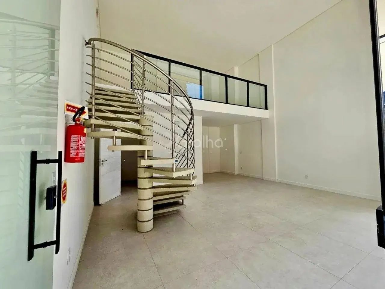 Loja com mezanino 64,64m² em Jurerê