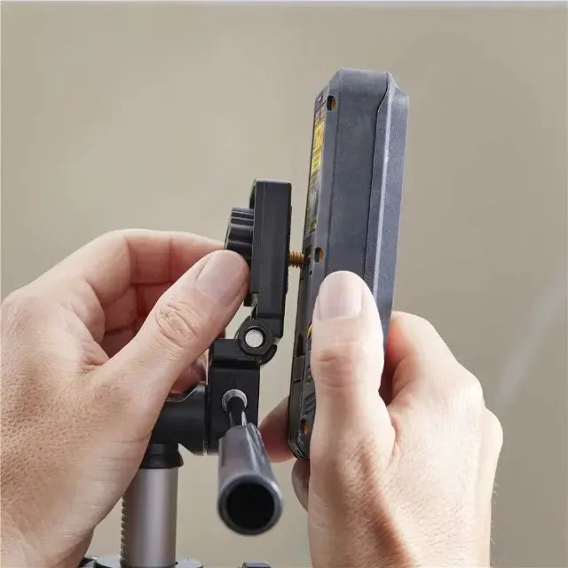 Tripé telescópico para nível laser 1/4" 1-77-201 STANLEY - Foto 3