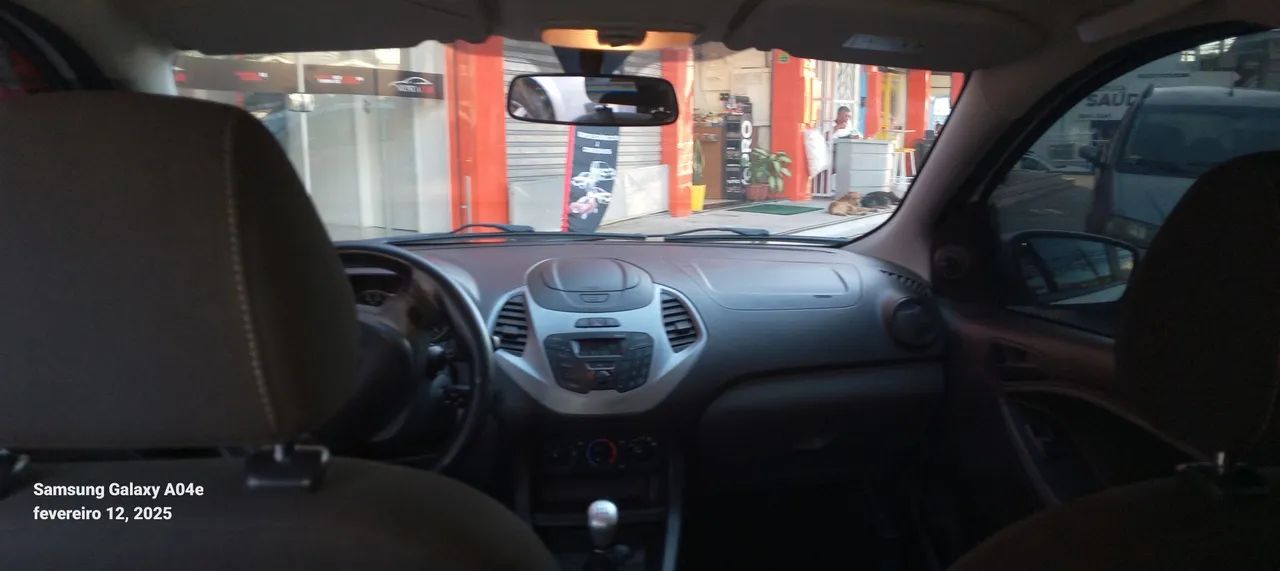 ALUGO CARRO PARA UBER E 99POP - Foto 4