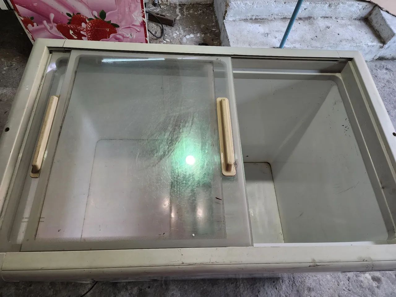 Freezer Tampa d Vidro Congelador 300l