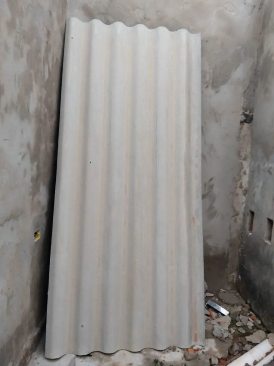 Vende -se 14 telhas novas 