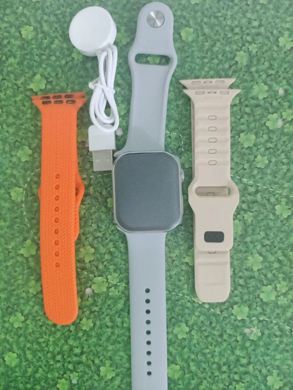 Smartwatch WS X10 com 3 pulseiras  - Foto 3
