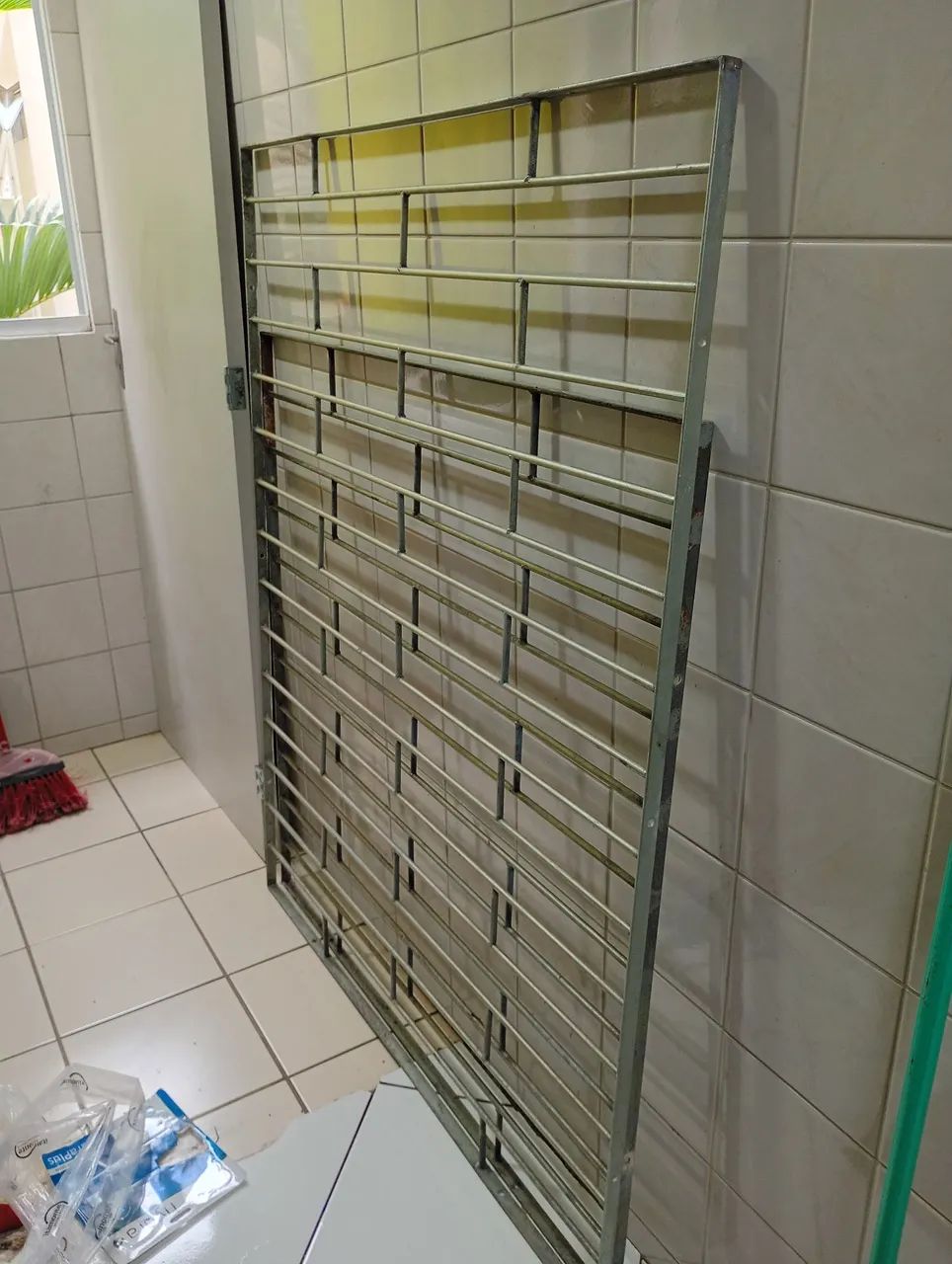 Grades de ferro 64717310543234121