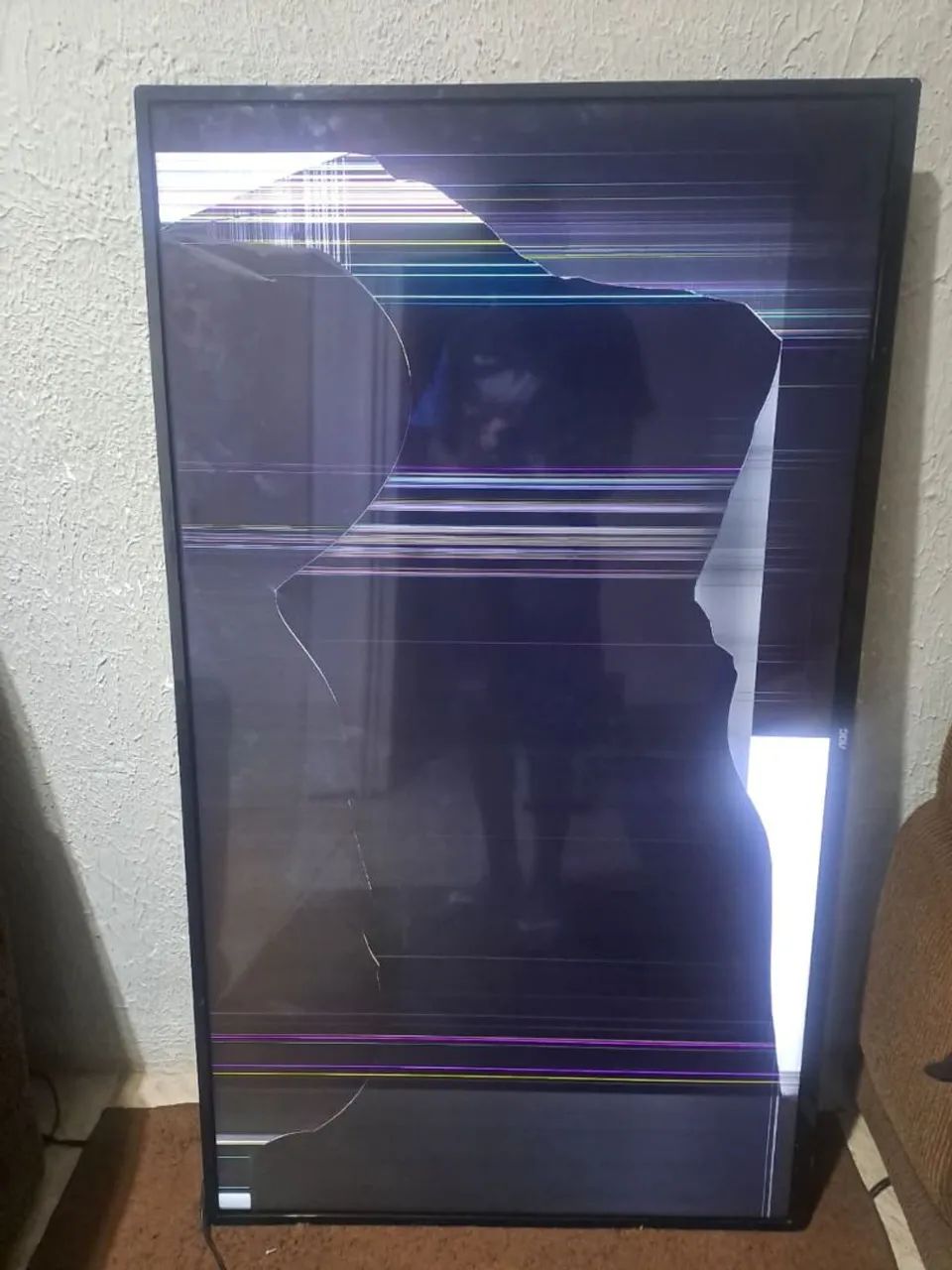 Tv AOC 55 Polegadas Com Tela Trincada