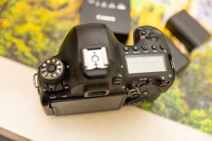 CANON 6D MARK II - Foto 3