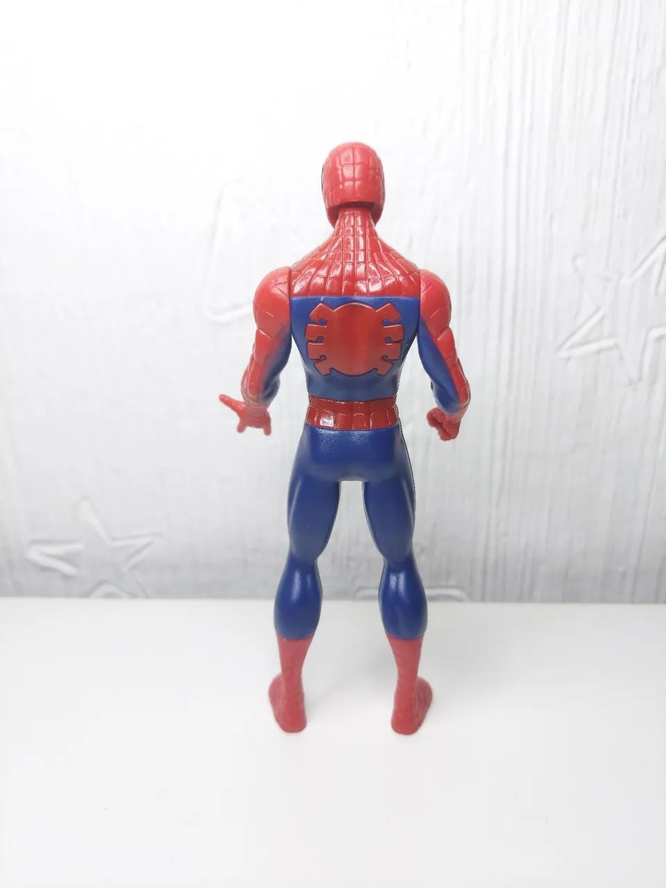 Figure do Homem-Aranha Clássico Original Marvel Hasbro 2015 - Foto 5