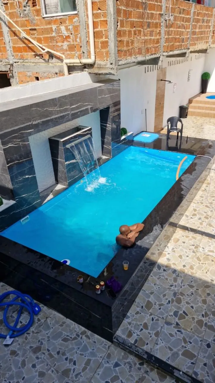 Espaço de piscina