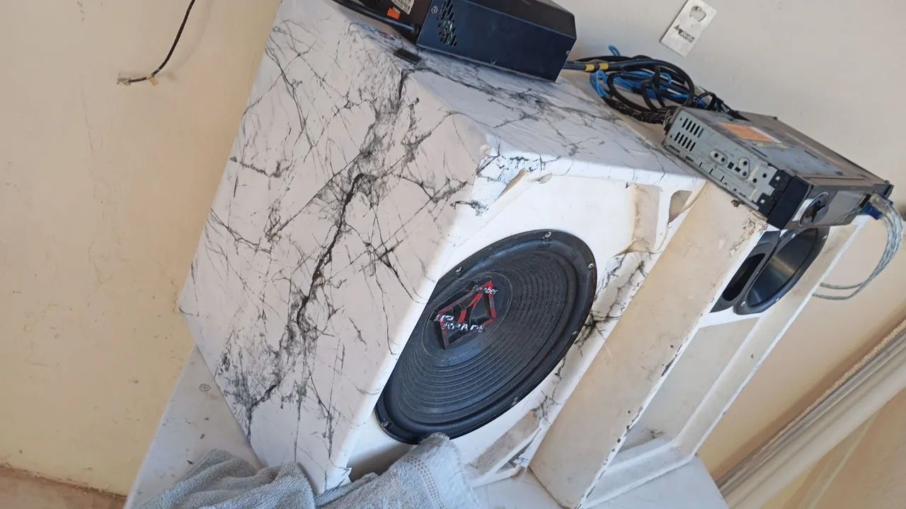 Som montado p carro ou casa