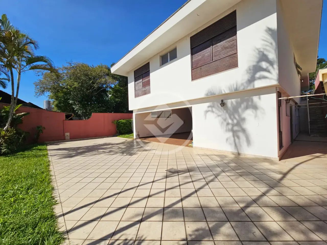Mansão de 7 Quartos com localização privilegiada!!! codigo: 70630