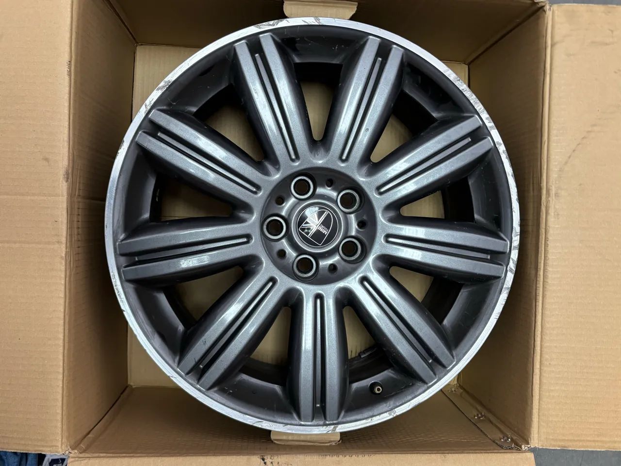 Roda Mini Countryman 19 usada