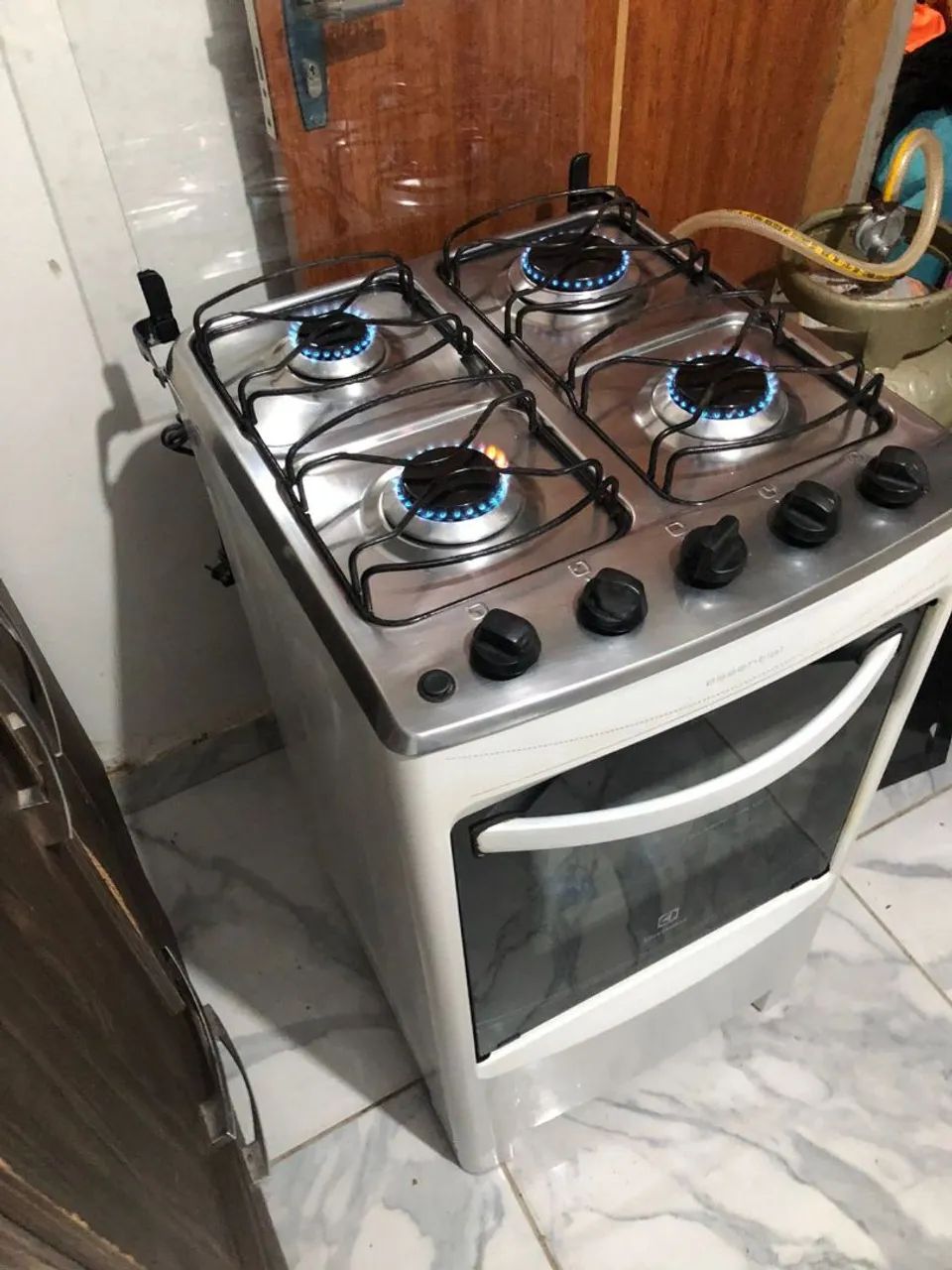 Fogão 4 bocas Electrolux 