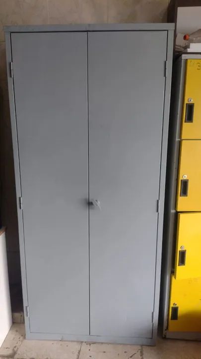 Armário de Aço 2 Portas Grandee