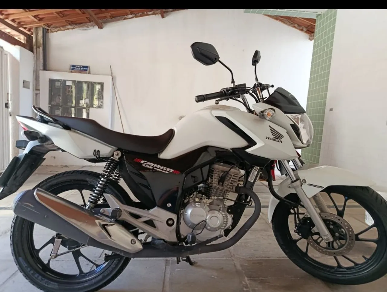 CG 160 ano: 2022 em estado de nova, moto Quitada, com apenas 18000 km rodados