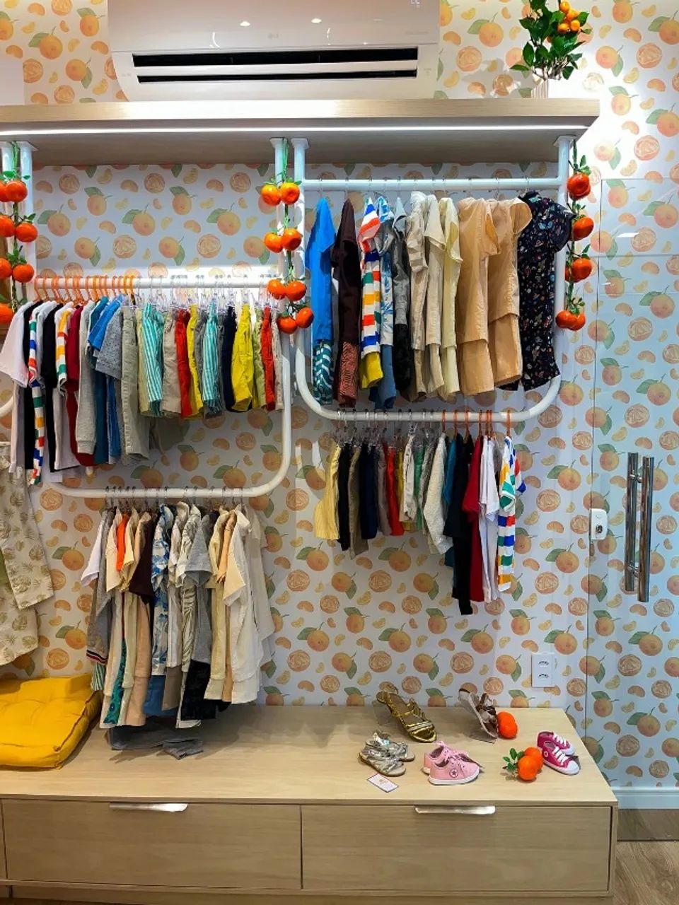 REPASSE URGENTE - LOJA INFANTIL COMPLETA COM ESTOQUE! - Foto 3