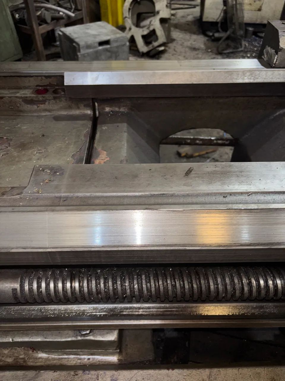 Torno mecânico 1200x2000 - Foto 3