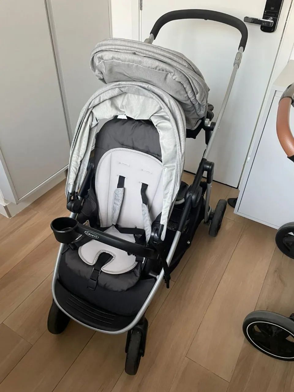 Carrinho de Bebê Gêmeos Passeio Ready2Grow  Graco - Foto 4