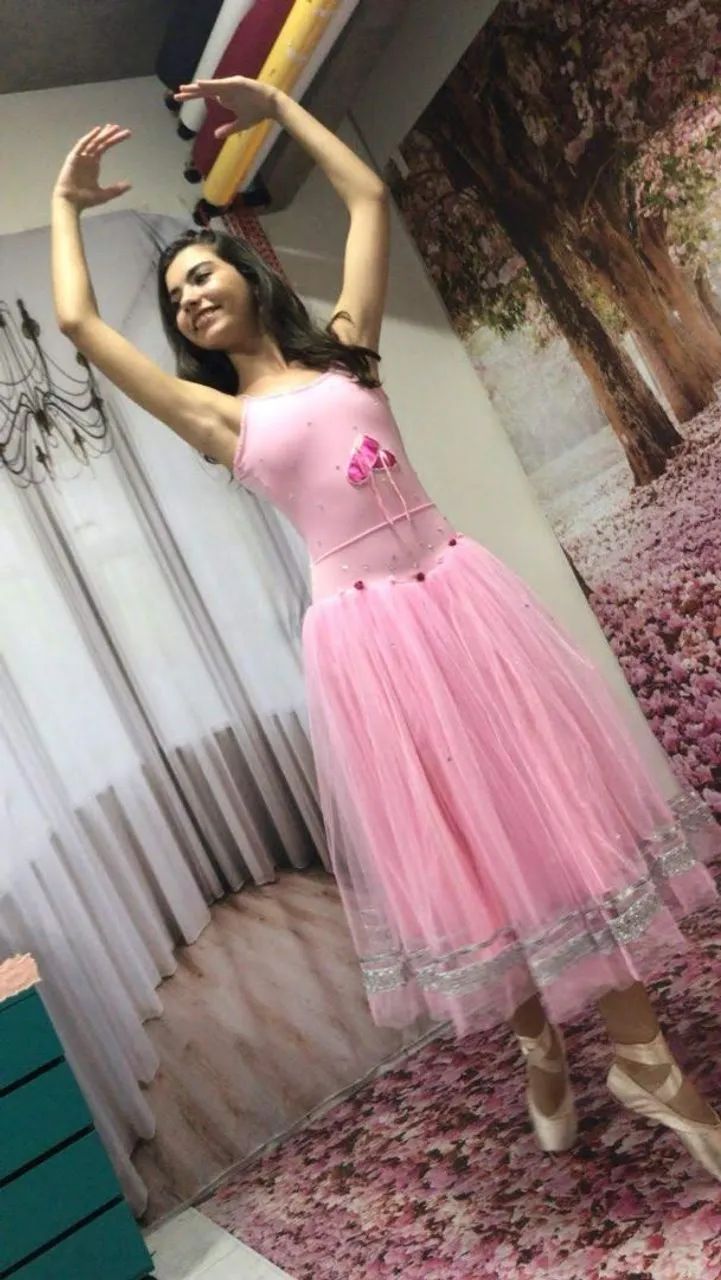 Figurino ballet rosa com acessórios 