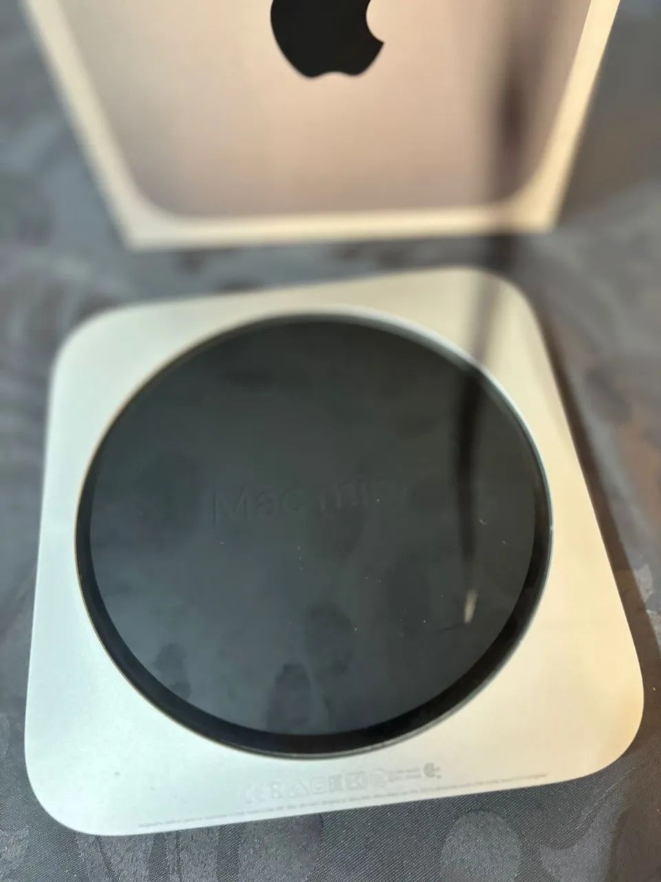 Mac mini M1 - 8GB / 512GB SSD - Desempenho Pro em Tamanho Compacto