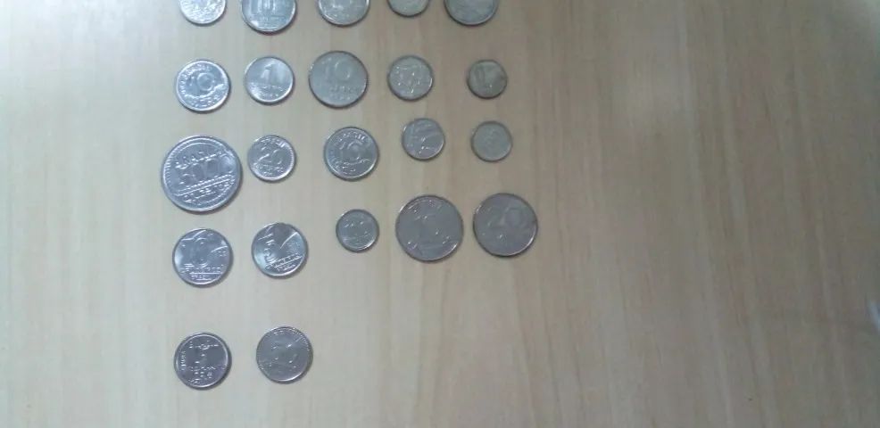 moedas colecionaveis antigas 350 reais o conjunto - Foto 3