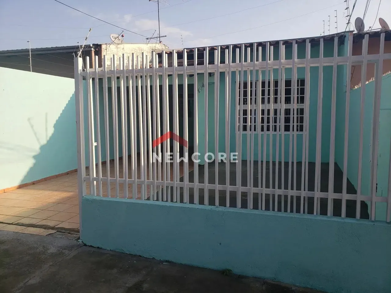 Casa em Rua Comandante Ismael Guilherme - Califórnia - Londrina/PR