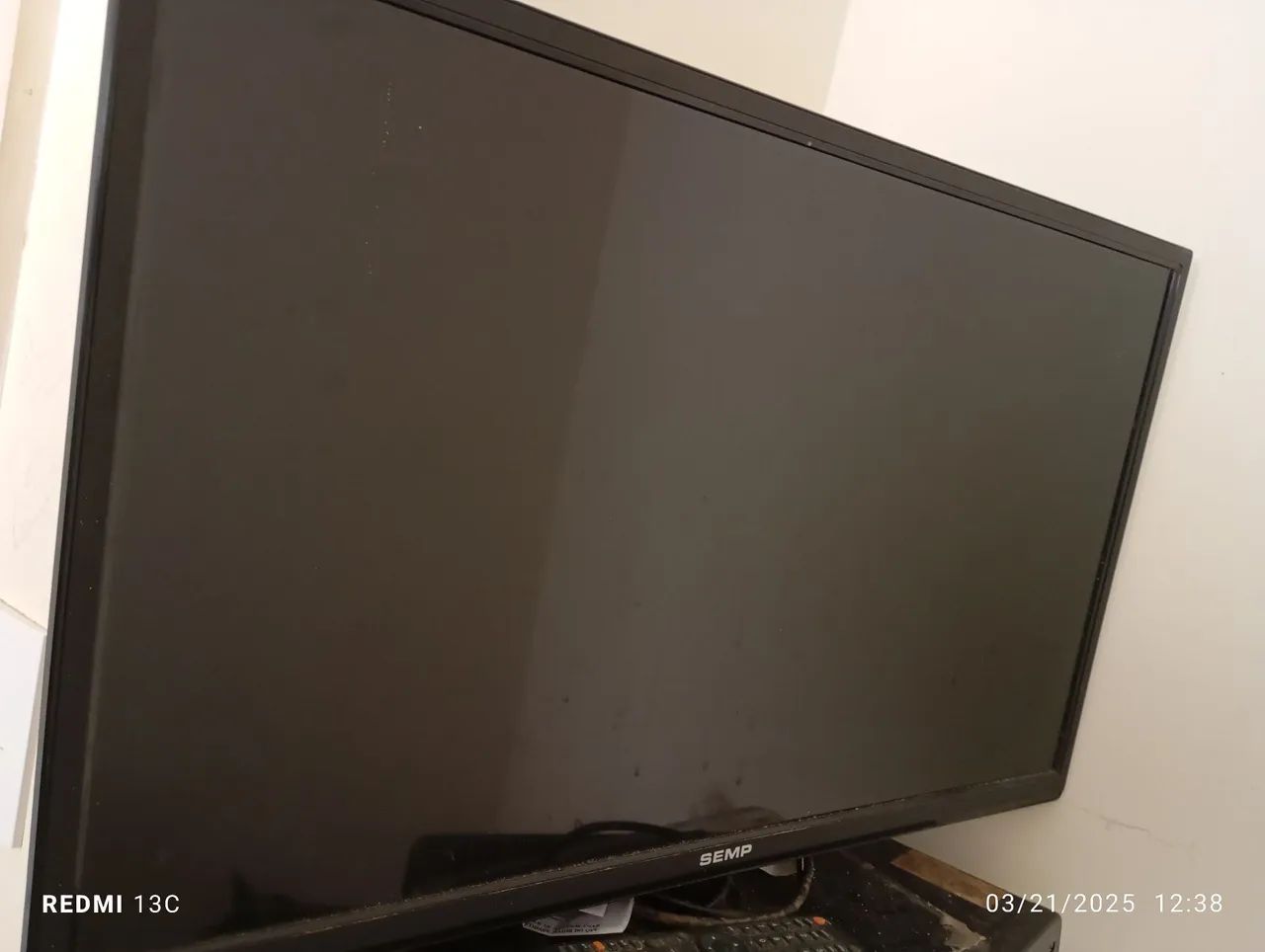 (Com defeito) TV Semp 32 LED DL3277I A