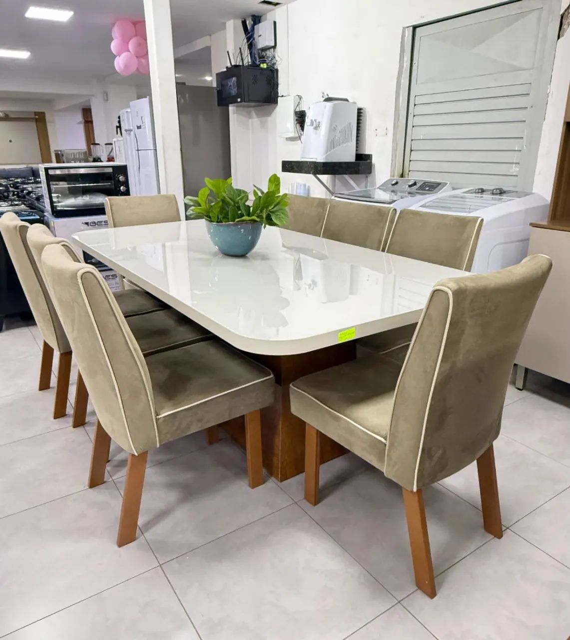 Mesa de 2.20 com 6 cadeiras 