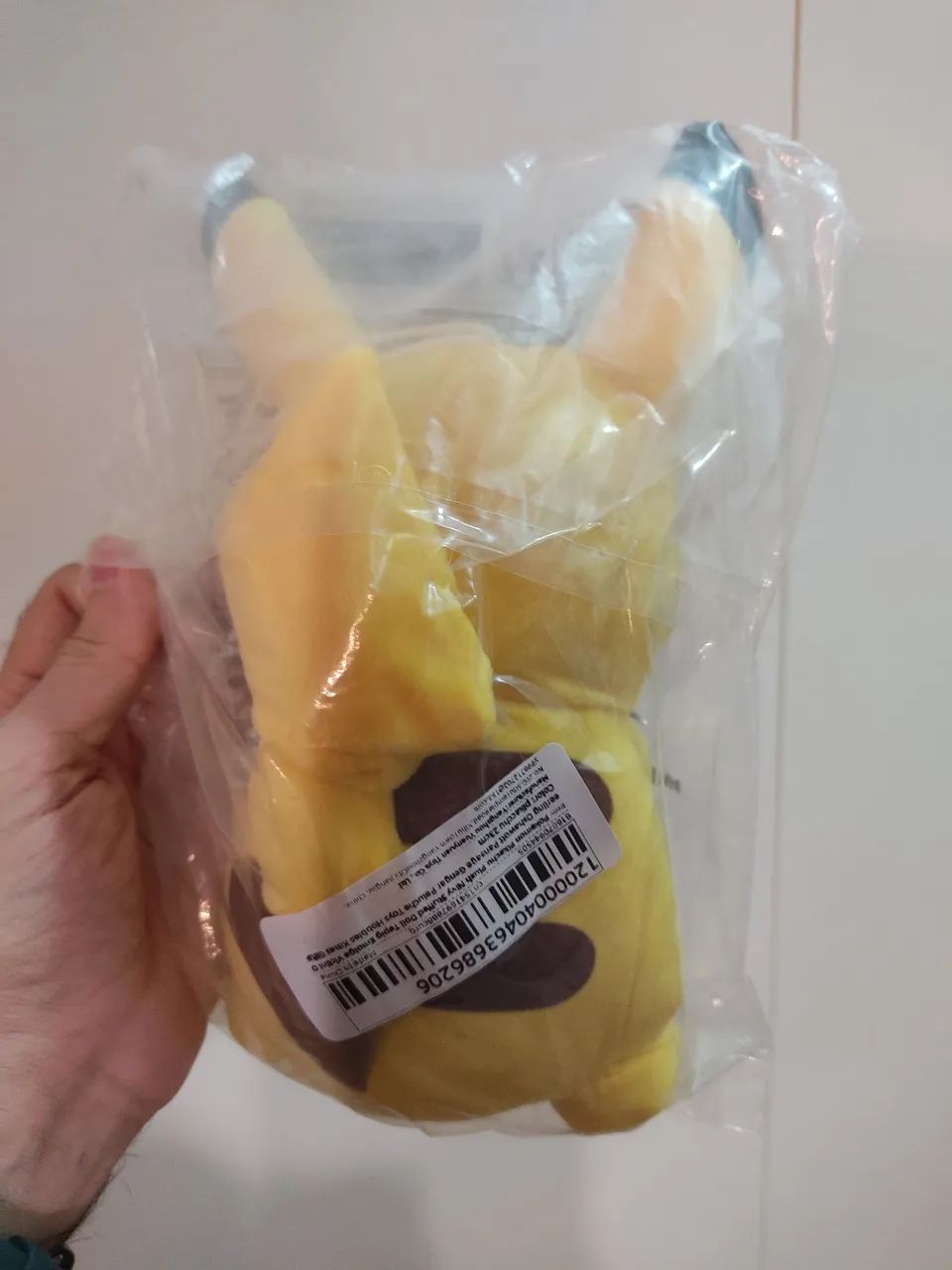 Pokémon Pikachu de Pelúcia - Foto 4