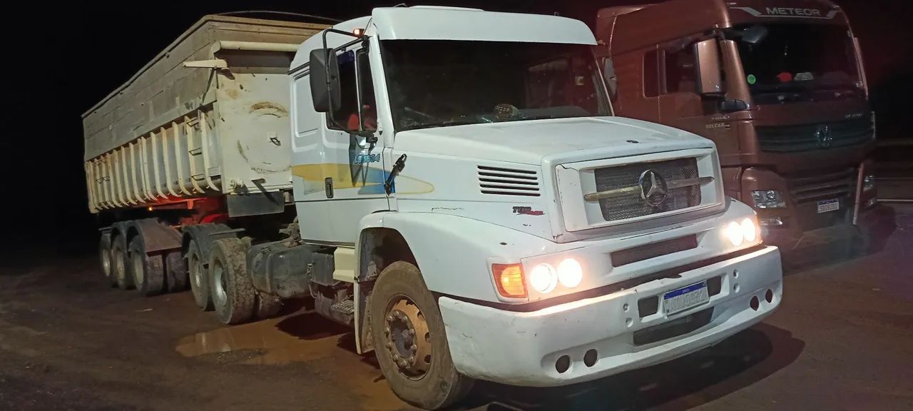 Vendo ou troco conjunto caçamba 1634 - Foto 2