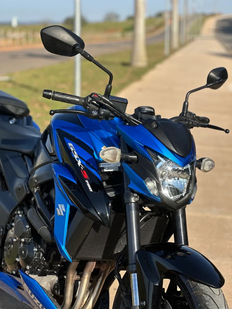 GSX-S 750 - Foto 3