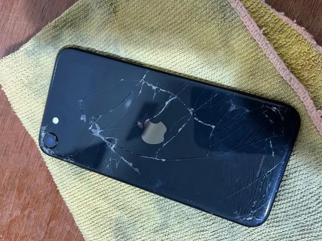 iPhone SE 2ª geração - Foto 4