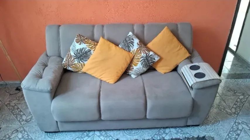 Lindo sofá super confortável 3 lugares - Foto 2