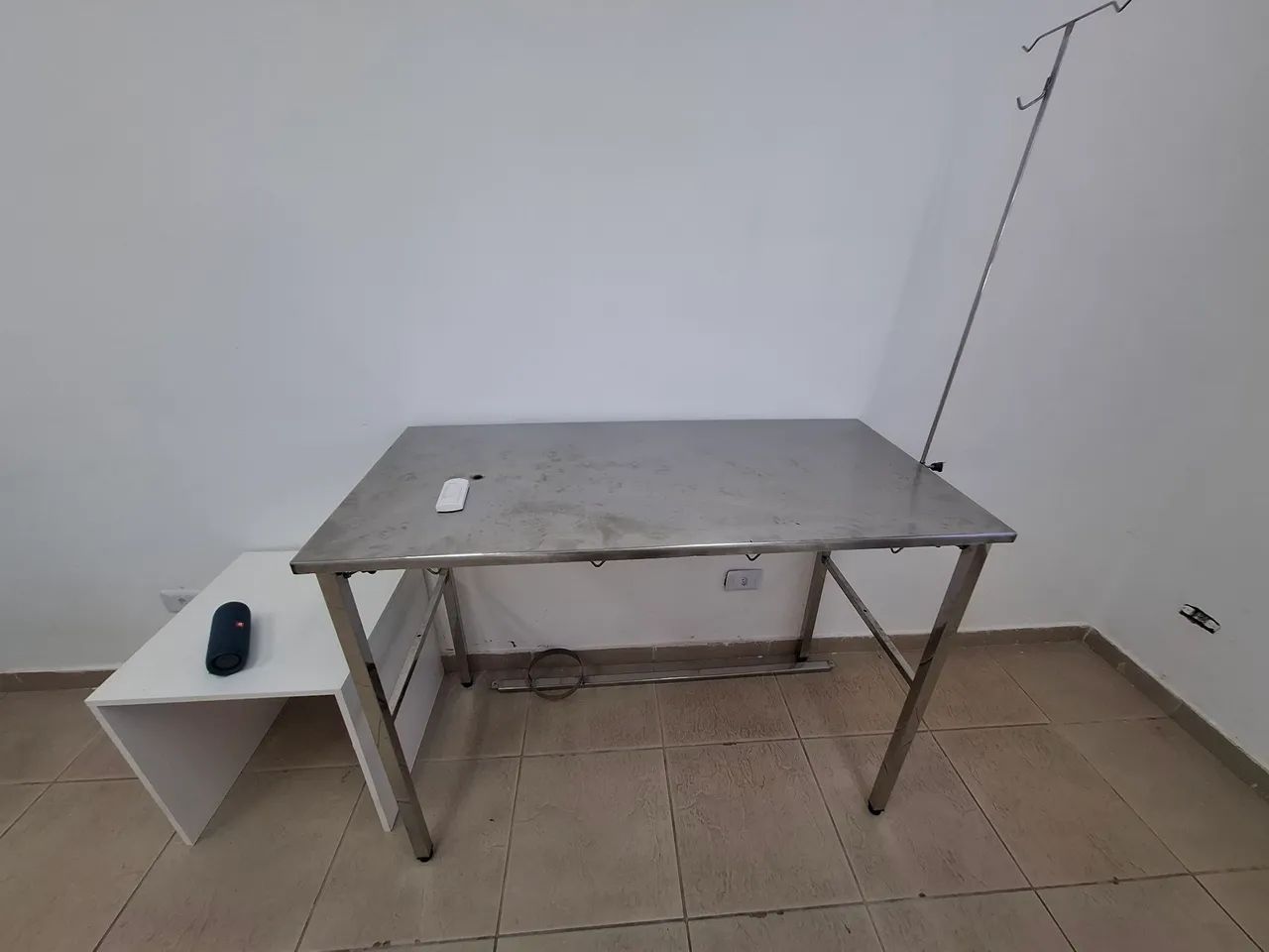 Mesa cirúrgica Veterinária 