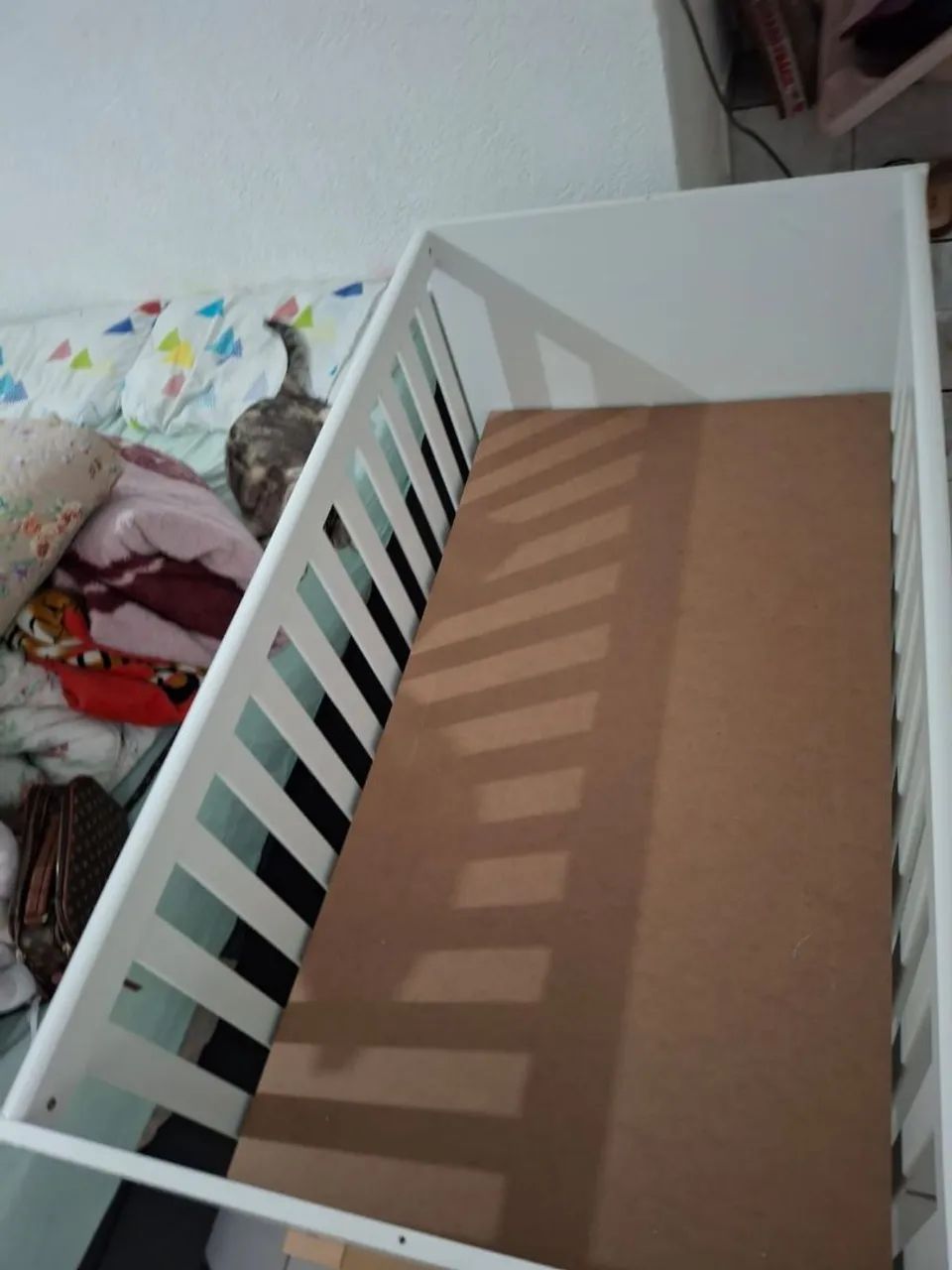 Berço que vira cama e colchão  - Foto 4