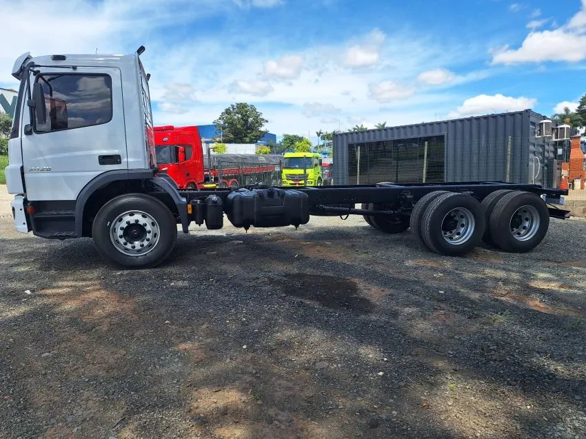 MB ATEGO 2426 TRUCK CHASSI - Foto 4