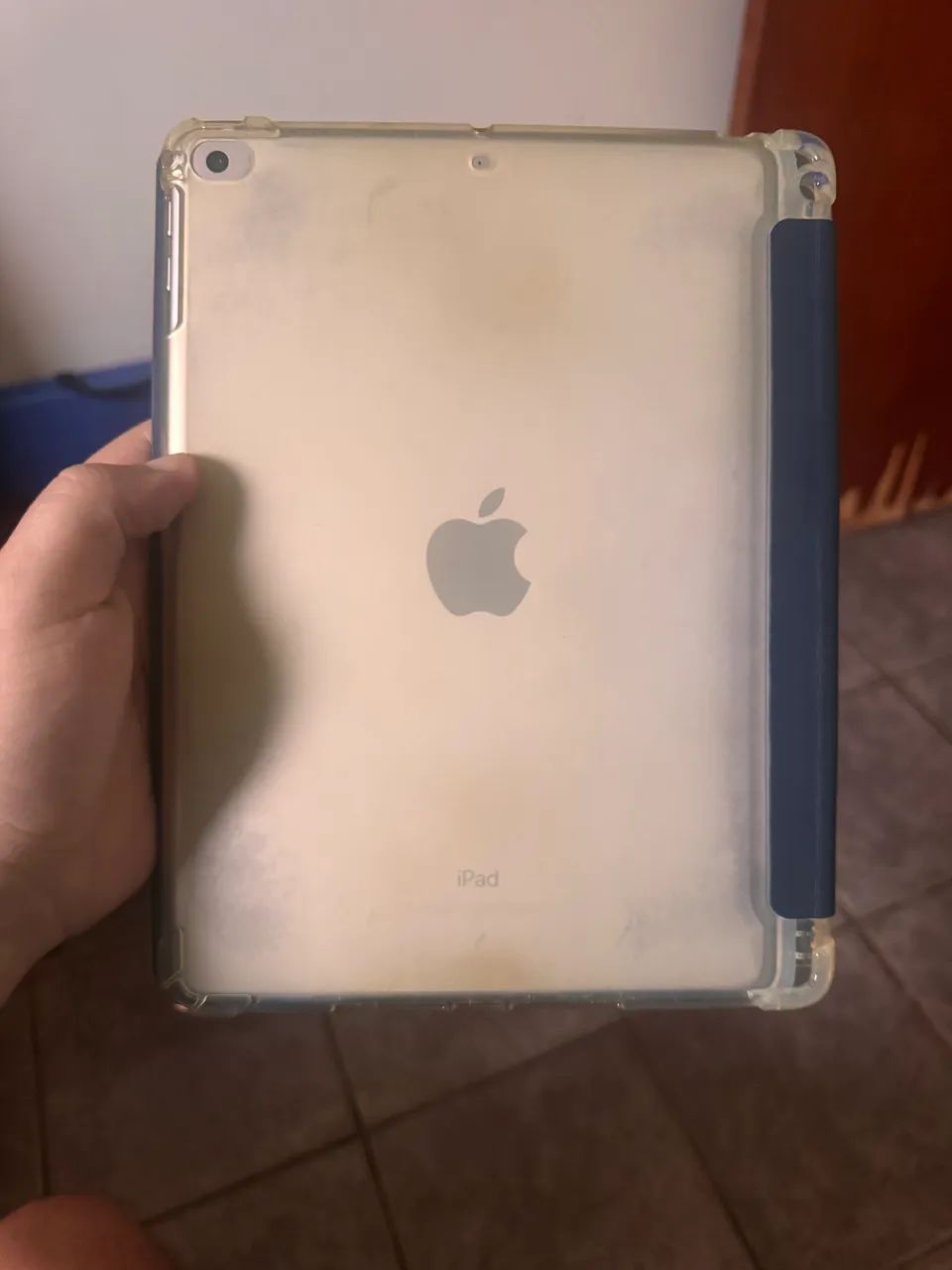 Vendo iPad 6a Geração - 32GB - Foto 2
