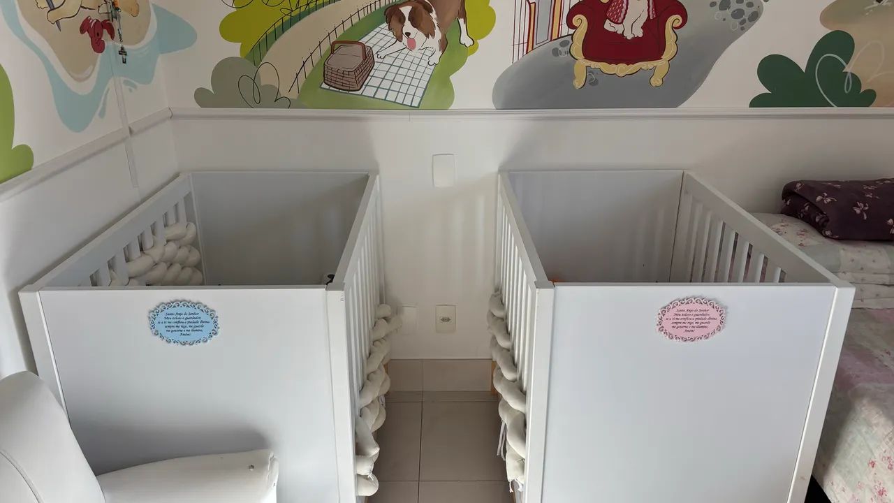 Dois Berços Amor Perfeito com Colchões - Ótimos para Quarto de Gêmeos - Foto 2
