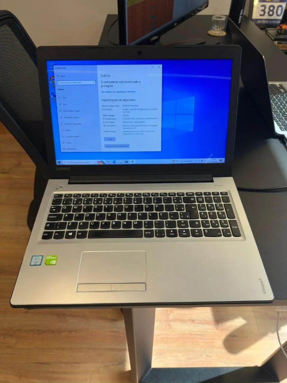 Notebook Lenovo Ideapad - i7 de 6º geração com 12 de RAM com Placa de Vídeo