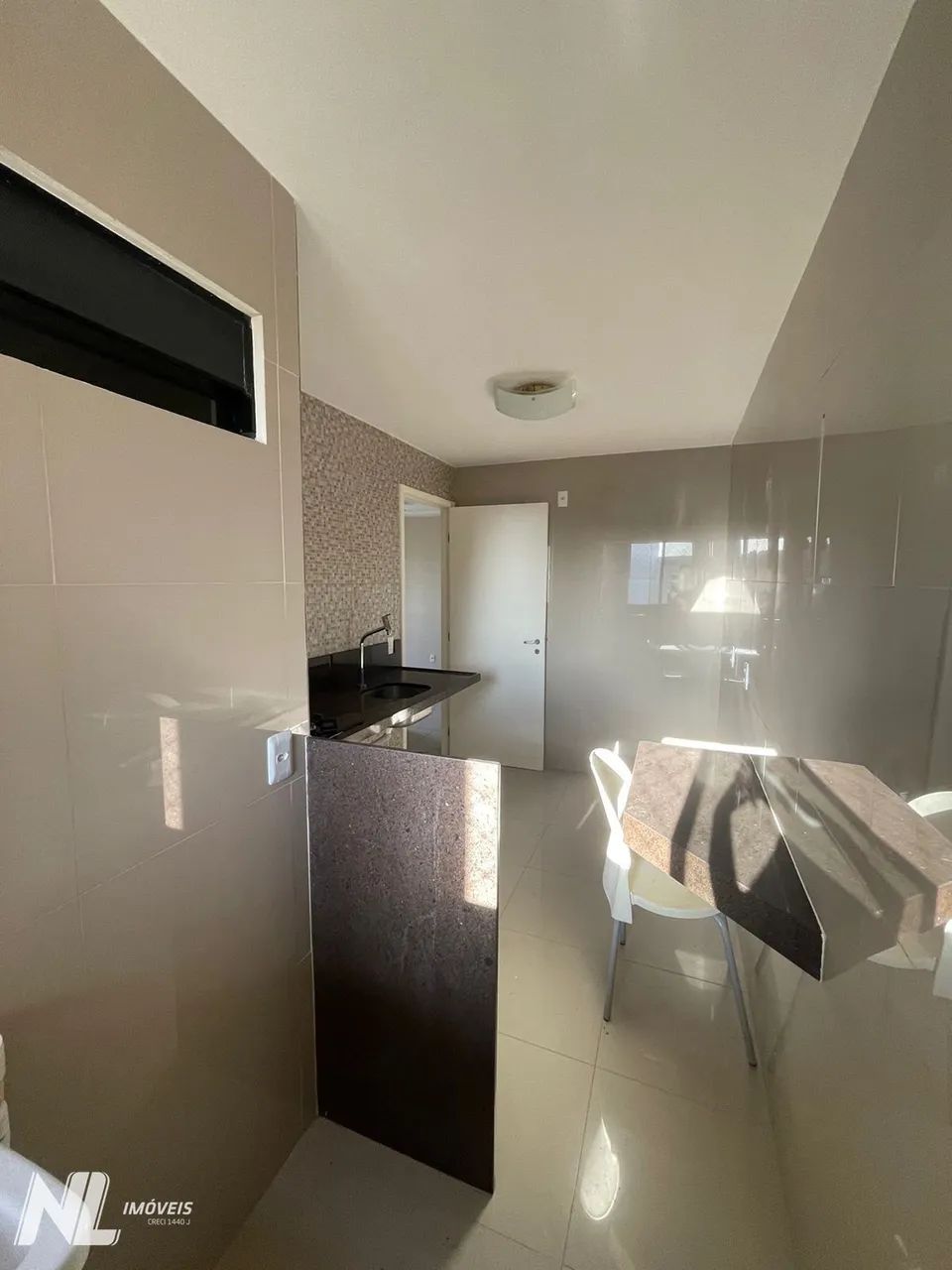 Apartamento de 2 Quartos com Suíte no 13º Andar em Nova Parnamirim - Foto 2