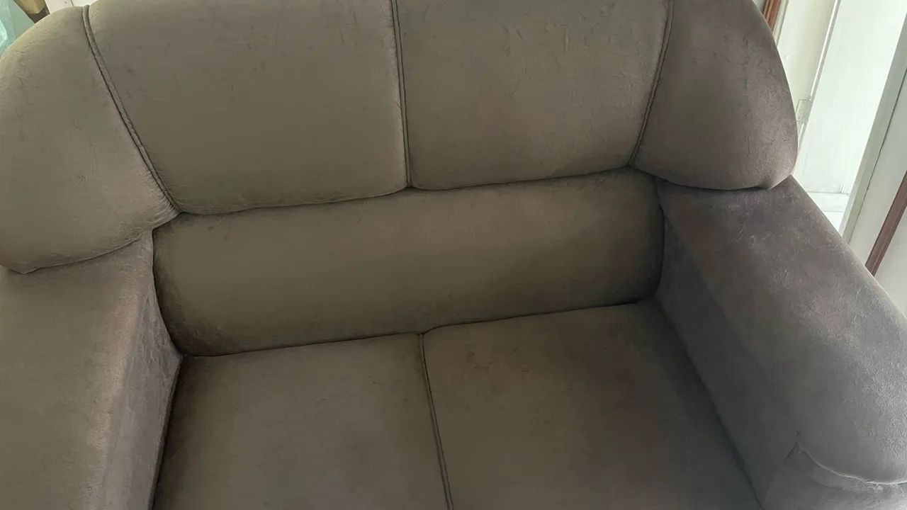Sofás 2 e 3 lugares 