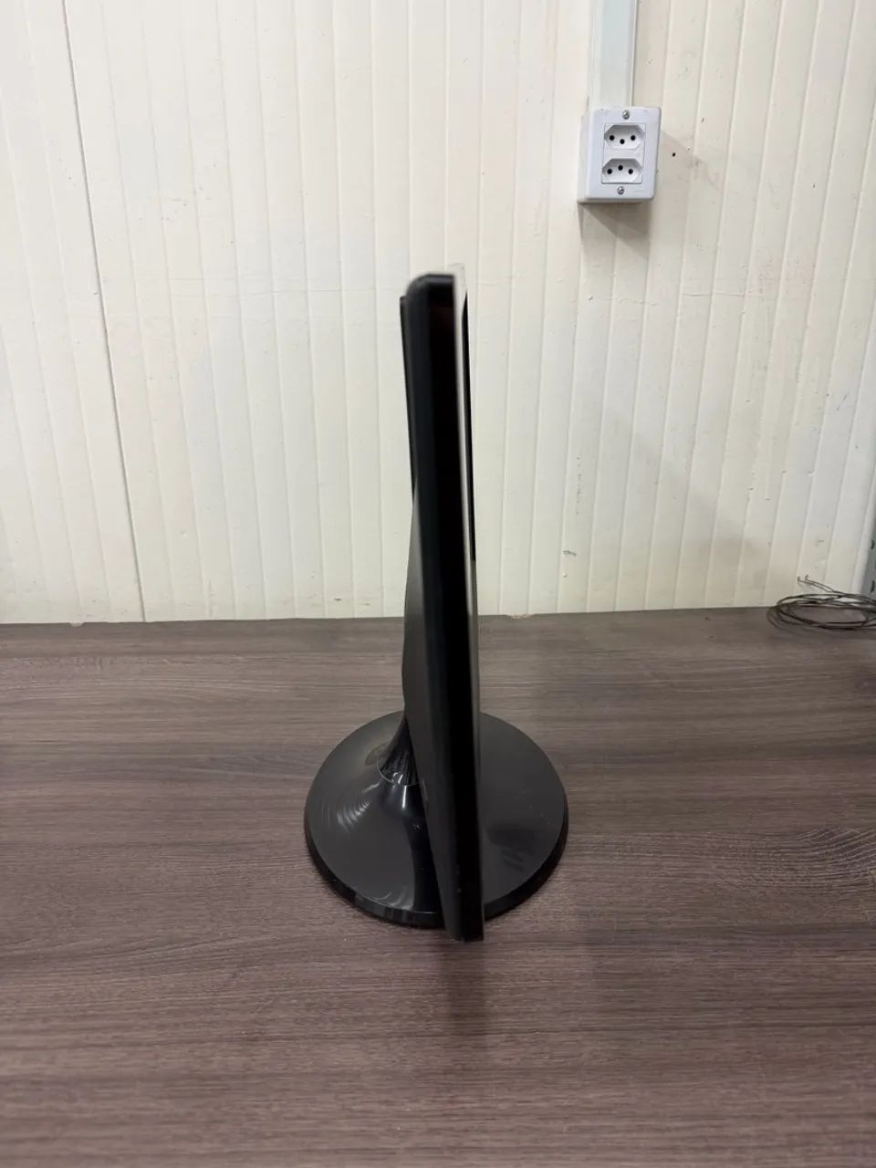 Monitor Samsung LED 18,5? S19C300F VGA e DVI ? não testado - Foto 2