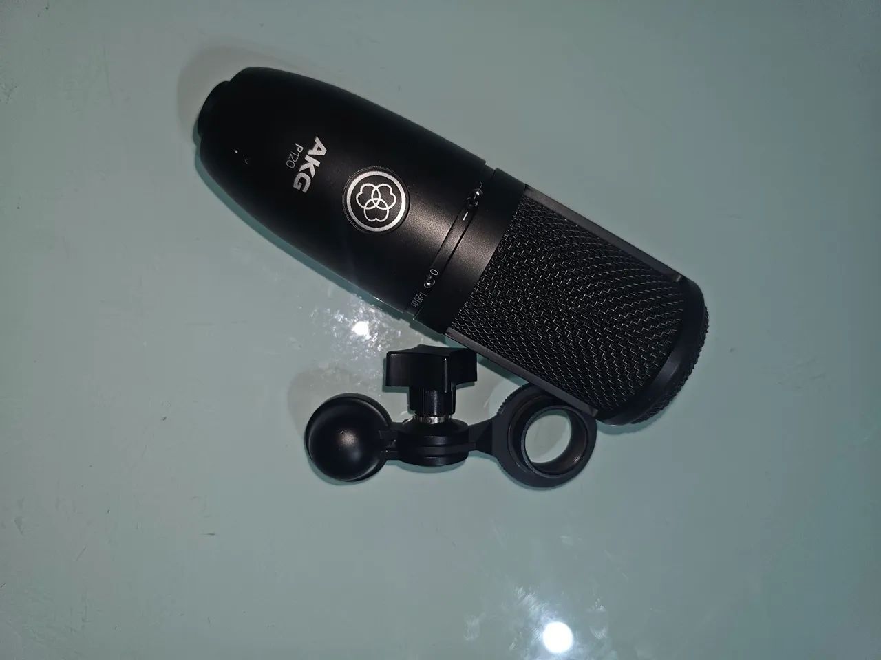 Microfones Condensar P120 AKG semi novo