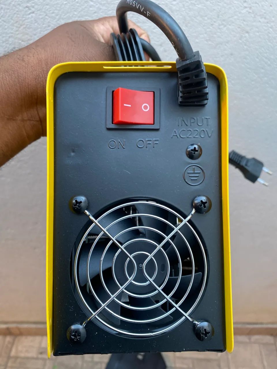 MÁQUINA DE SOLDA MMA 120 bivolt - Foto 3