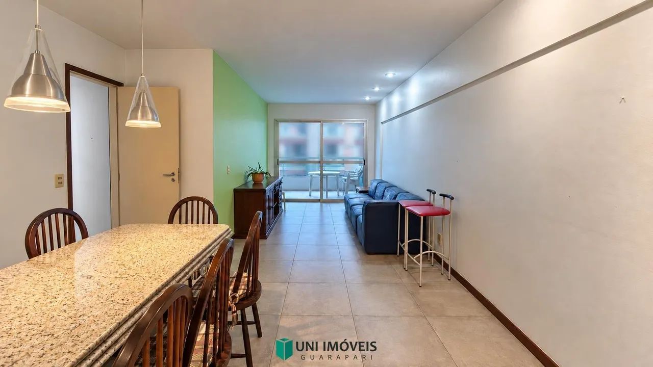 APARTAMENTO DE 3 QUARTOS COM SUÍTE, MOBILIADO E 2 VAGAS NO CENTRO DE GUARAPARI! - Foto 5