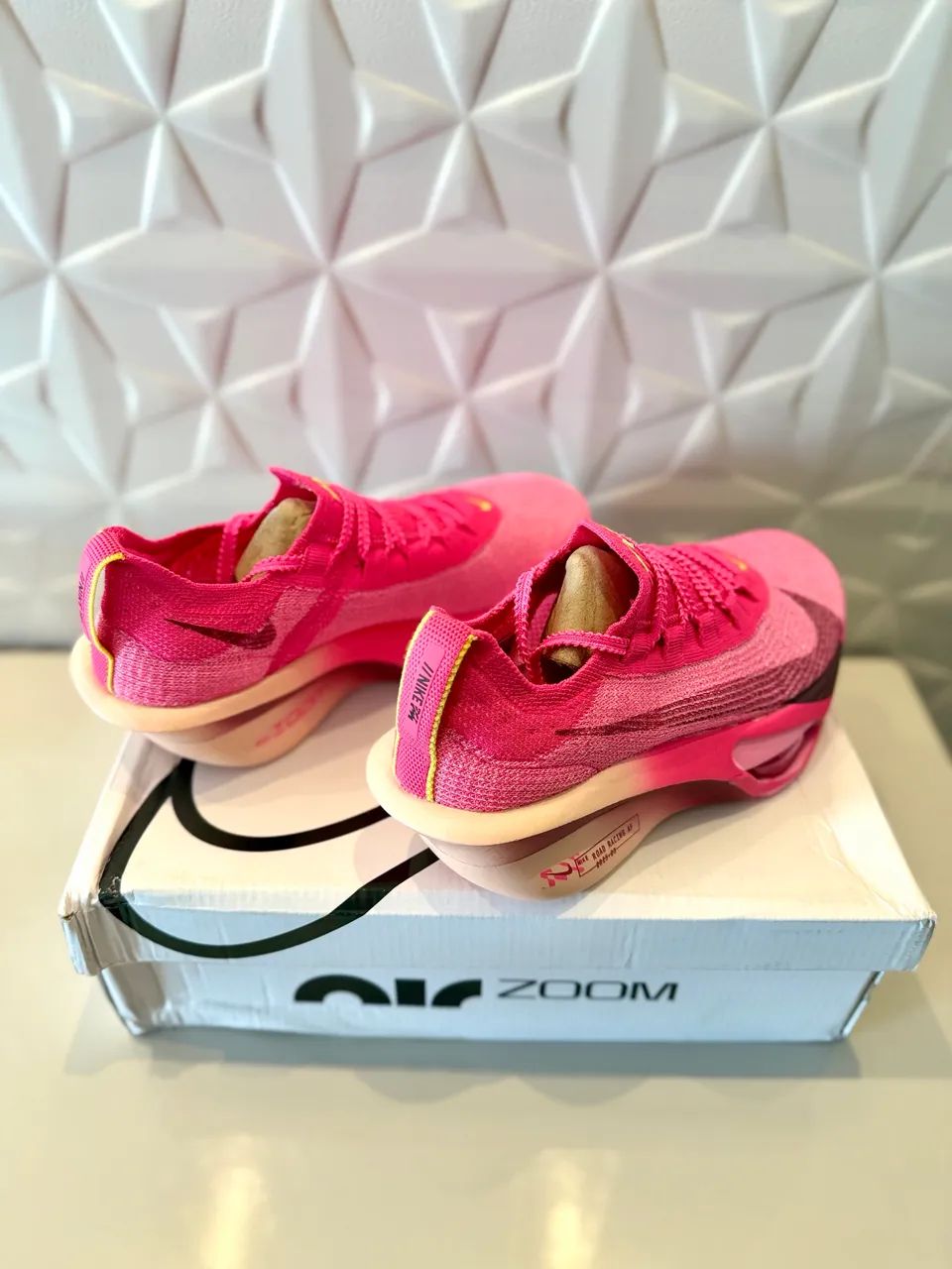 Nike AlphaFly Zoom 3 -Tamanho 38 - Foto 5