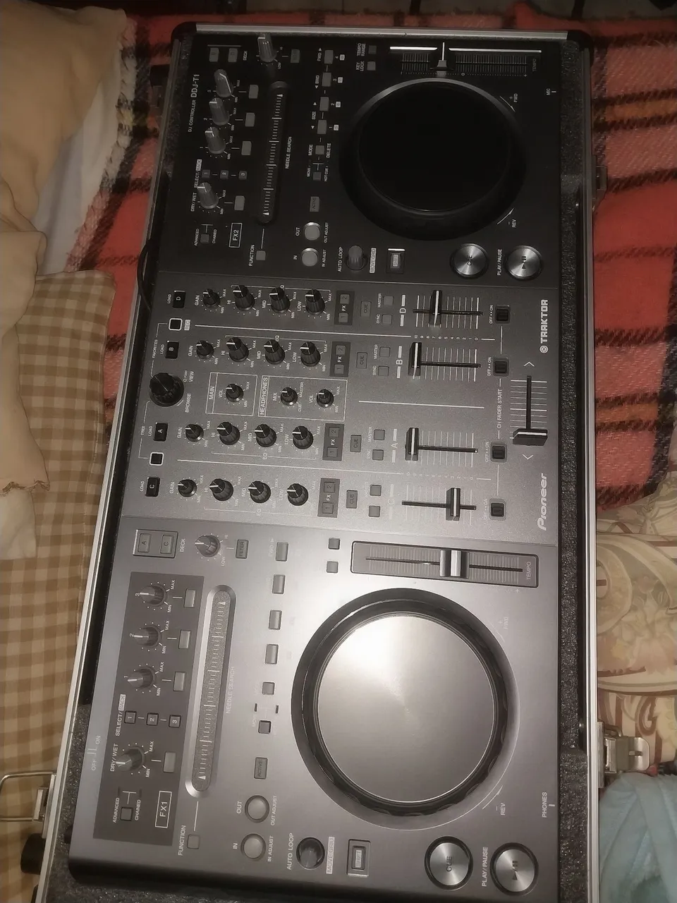controladora ddj t1