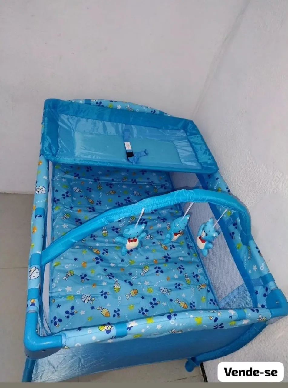 Carrinho de bebe e berço